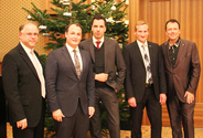 Andreas Zottler (Vogel & Noot), Michael Holter, Karl Ochsner jun., und Carsten Brilka (Georg Fischer) mit „Stimmwunder“ Wolf Frank. 